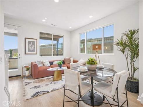 124 Chaparral , Tustin, CA