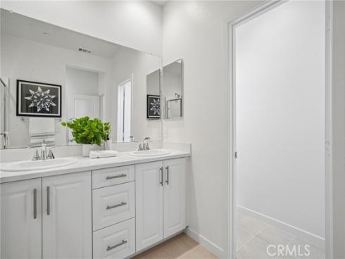 124 Chaparral , Tustin, CA