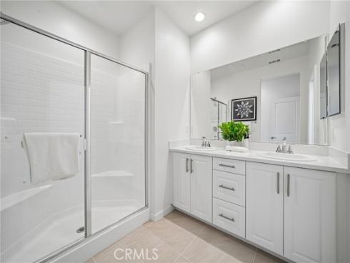 124 Chaparral , Tustin, CA