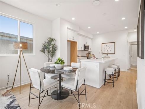 124 Chaparral , Tustin, CA