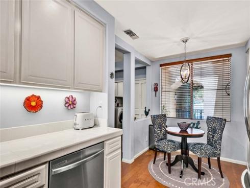 2640 Dunstan , Tustin, CA