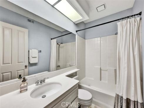 2640 Dunstan , Tustin, CA