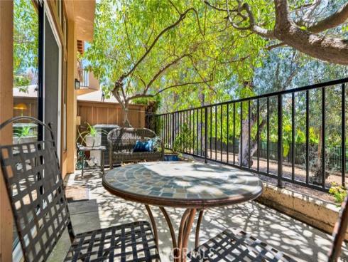 2640 Dunstan , Tustin, CA