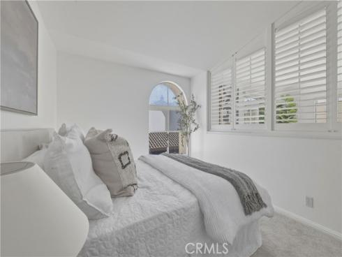 2960 Champion 805 , Tustin, CA