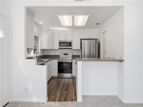 2960 Champion 805 , Tustin, CA