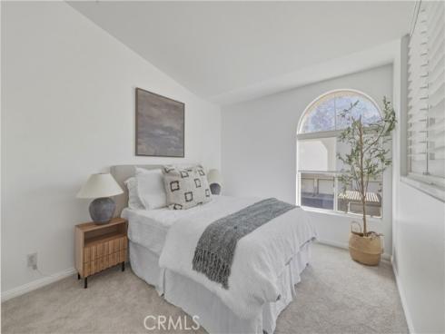 2960 Champion 805 , Tustin, CA