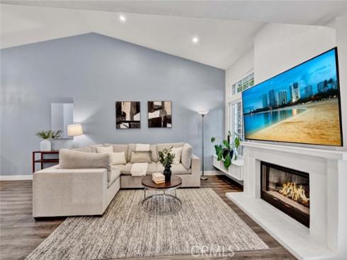 2342 Aspen Street, Tustin, CA