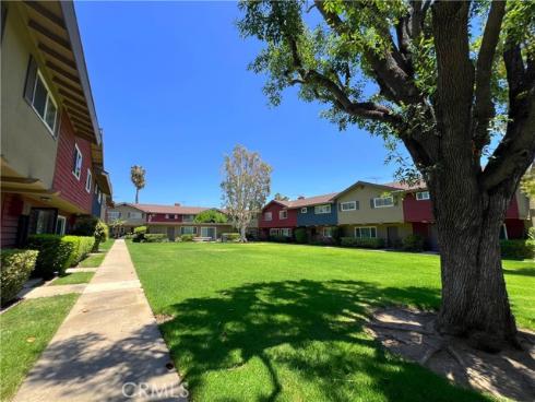 13666 Red Hill 63 , Tustin, CA