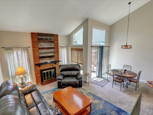 12612 Newport Ave 3 , Tustin, CA
