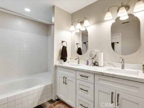 12612 Newport Ave 3 , Tustin, CA