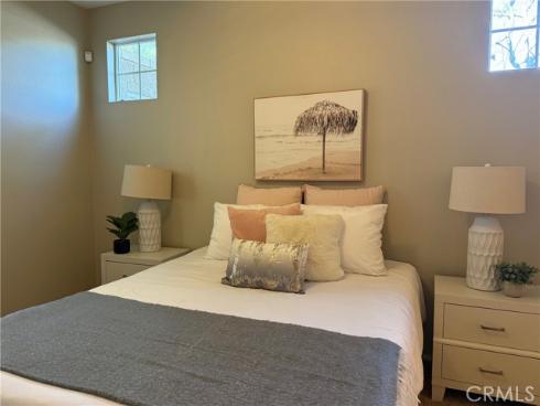 155 Zephyr Run , Tustin, CA