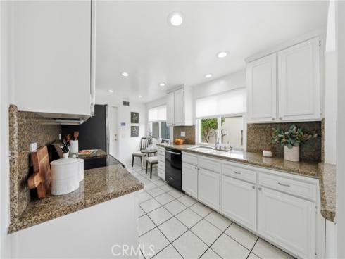 14352 Kipling Lane, Tustin, CA