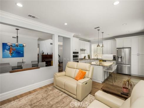 2564 Newman Avenue, Tustin, CA