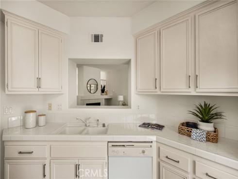 2345 Tryall , Tustin, CA