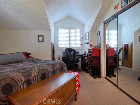 1042 Walnut D Street, Tustin, CA