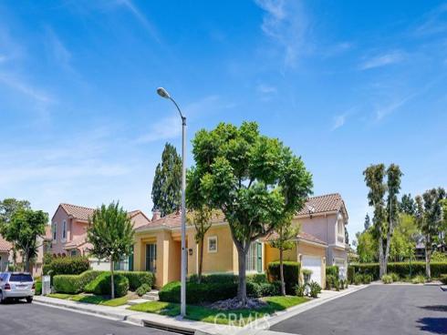 13396 N Hearst Court, Tustin, CA