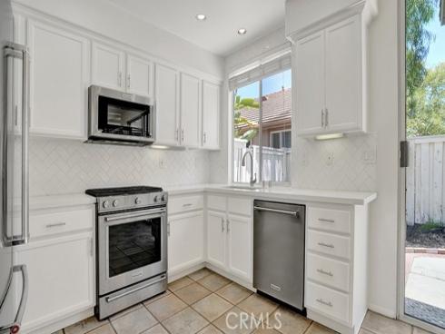 13396 N Hearst Court, Tustin, CA