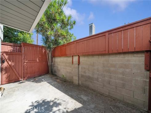 15732 S B  A , Tustin, CA