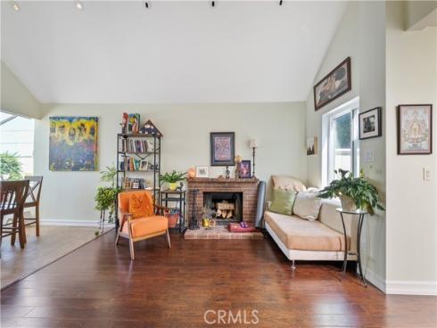 15732 S B  A , Tustin, CA