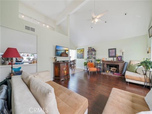 15732 S B  A , Tustin, CA
