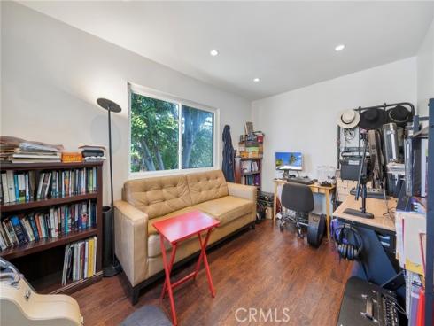 15732 S B  A , Tustin, CA