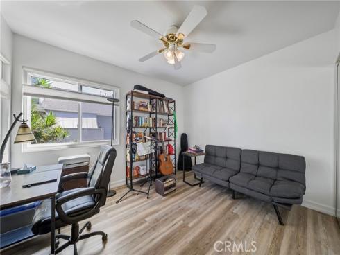 15732 S B  A , Tustin, CA