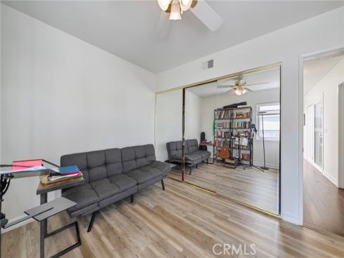 15732 S B  A , Tustin, CA