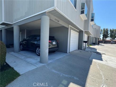15732 S B  A , Tustin, CA