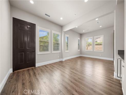 16 Windrow Rd , Tustin, CA