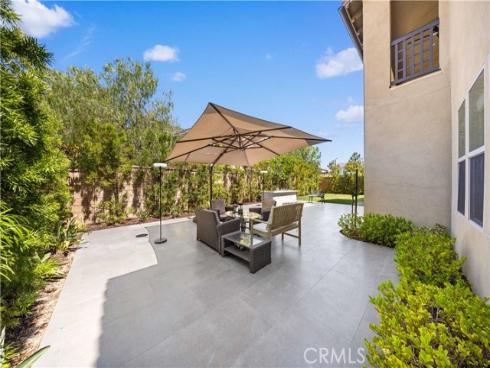 16 Windrow Rd , Tustin, CA