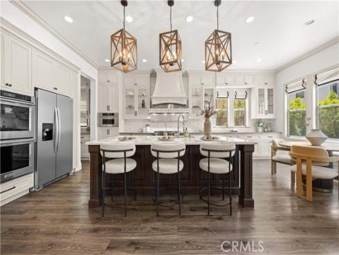 16 Windrow Rd , Tustin, CA