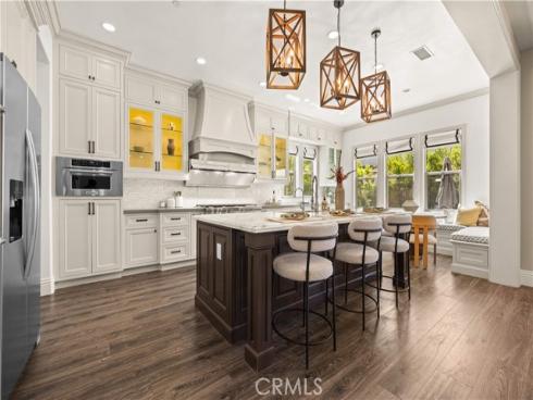 16 Windrow Rd , Tustin, CA