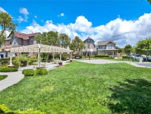 409 Hudson Drive, Tustin, CA