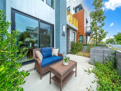 16345  Veterans  , Tustin, CA