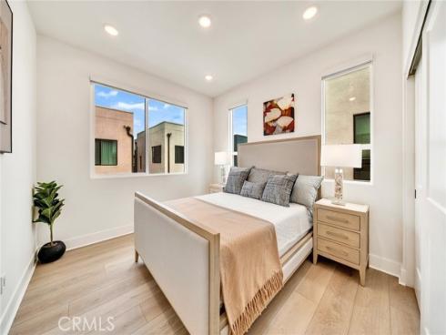 16345  Veterans  , Tustin, CA