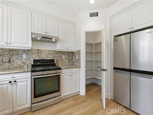 355 Flyers Lane, Tustin, CA
