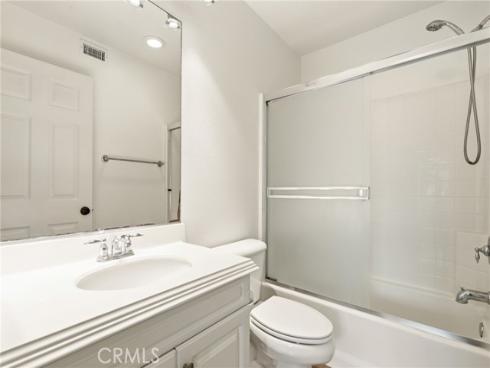355 Flyers Lane, Tustin, CA