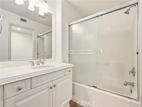 355 Flyers Lane, Tustin, CA
