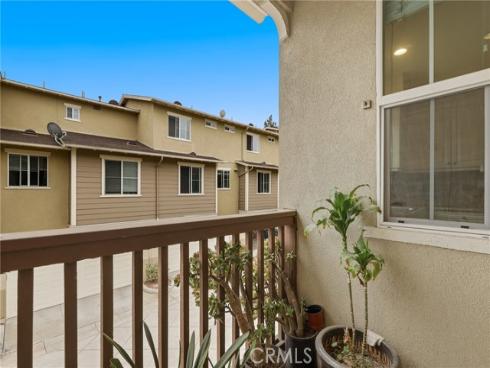 355 Flyers Lane, Tustin, CA