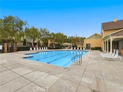 355 Flyers Lane, Tustin, CA