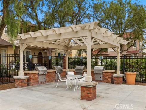 355  Flyers   Lane, Tustin, CA