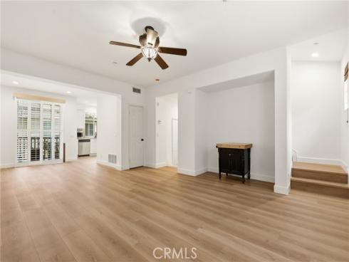 355 Flyers Lane, Tustin, CA