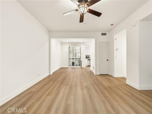 355 Flyers Lane, Tustin, CA