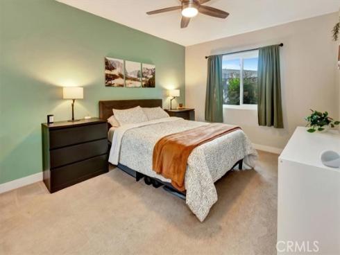 674 W Main A Street, Tustin, CA