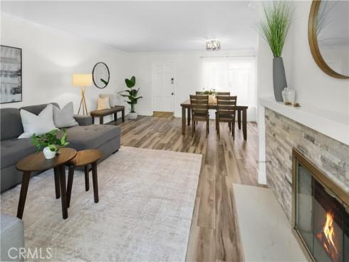 1111 E 1st , Tustin, CA