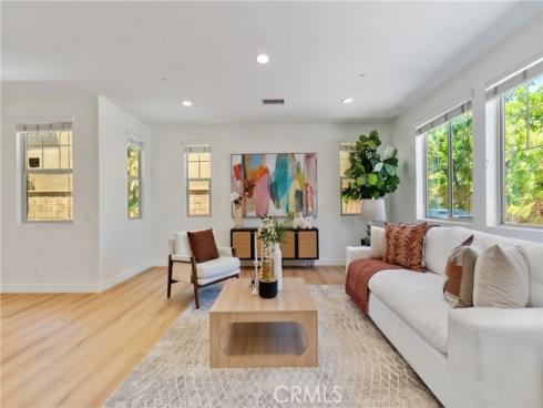 16 Windwalker , Tustin, CA