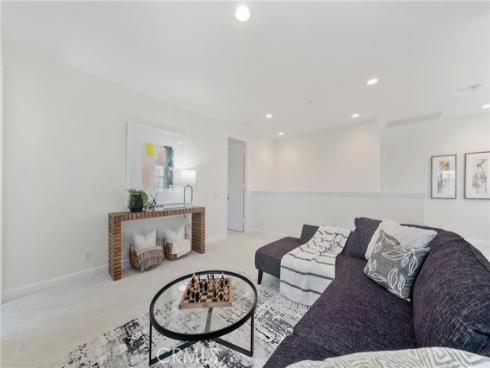 16 Windwalker , Tustin, CA