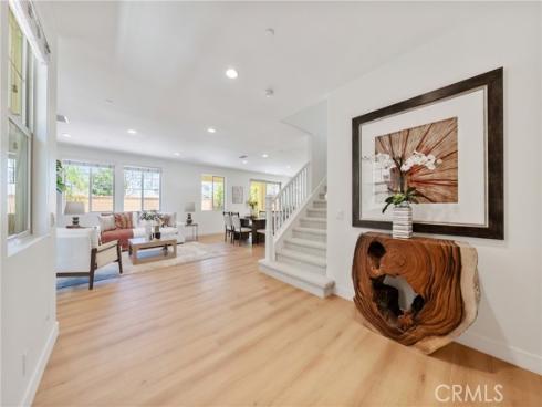 16 Windwalker , Tustin, CA