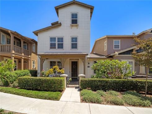 221 Landmark