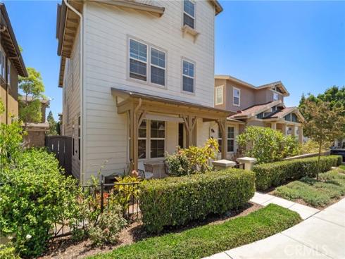 221 Landmark , Tustin, CA